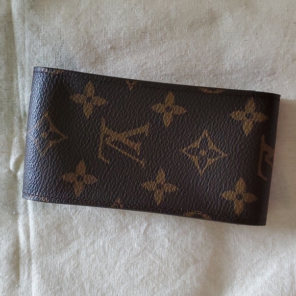 Louis Vuitton Card Case - Picture 2 of 9